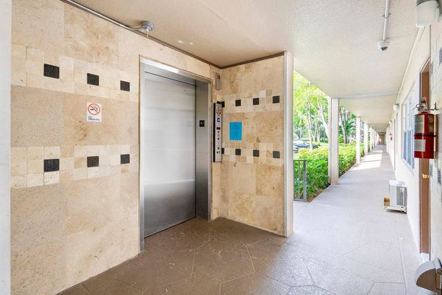 13550 SW 6th Court 111a, Pembroke Pines, FL 33027