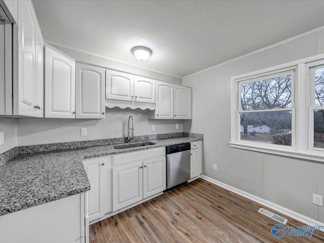 2020 Morningside Drive NW, Huntsville, AL 35810