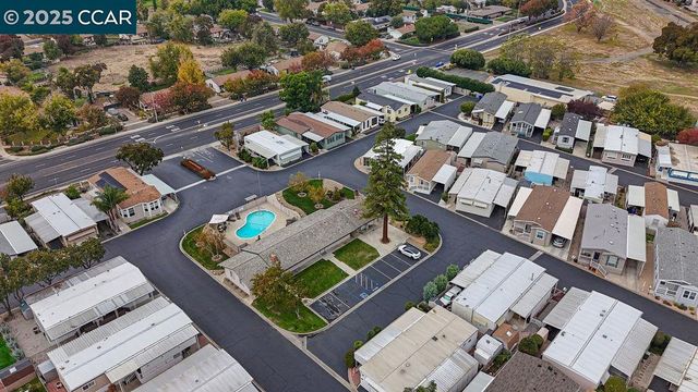 3660 Walnut Blvd 77, Brentwood, CA 94513