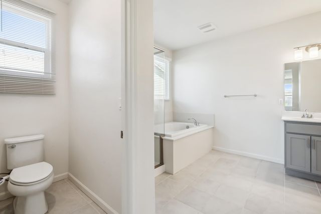 775 E Curtis Avenue, Fowler, CA 93625