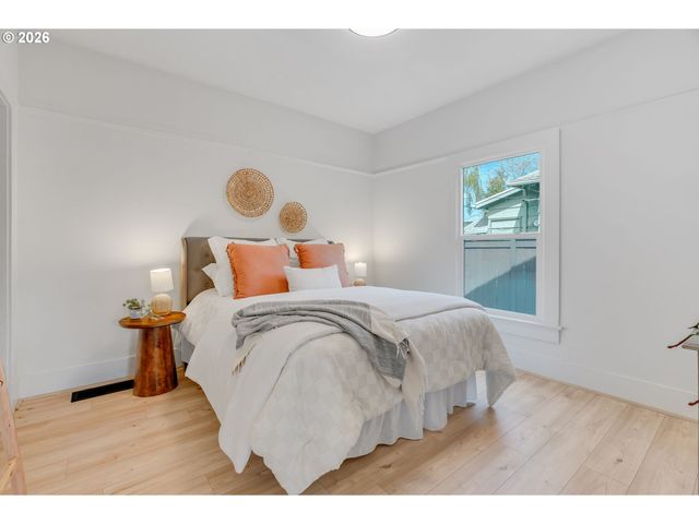 3543 Se 68TH Ave, Portland, OR 97206