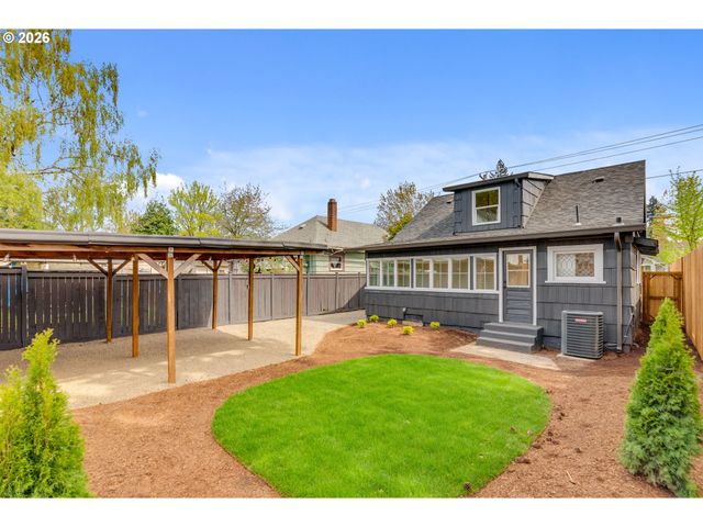 3543 Se 68TH Ave, Portland, OR 97206