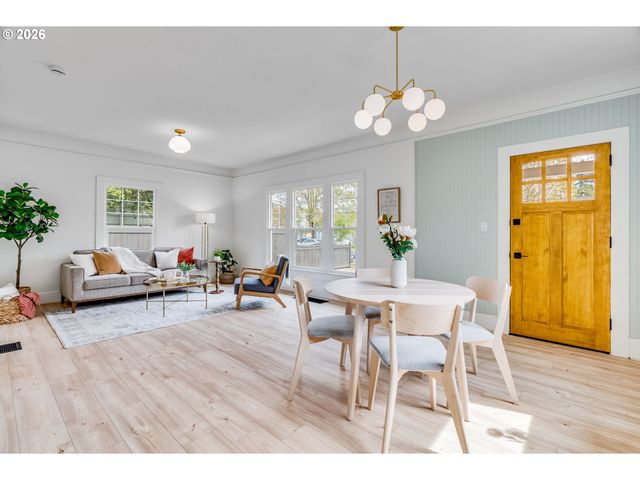 3543 Se 68TH Ave, Portland, OR 97206