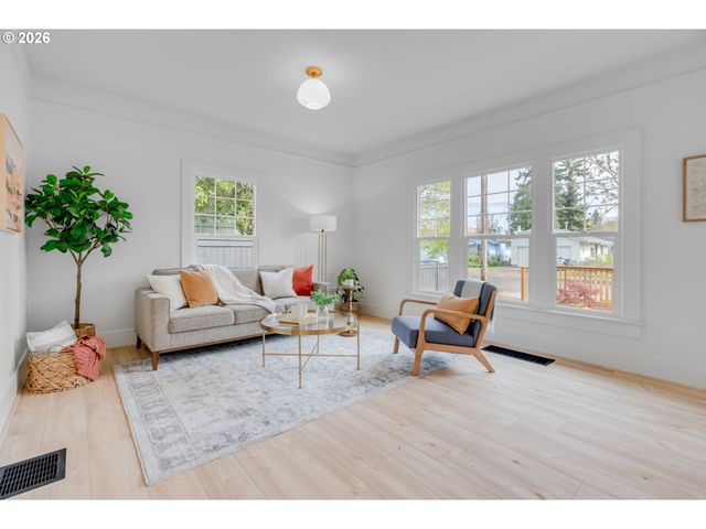 3543 Se 68TH Ave, Portland, OR 97206