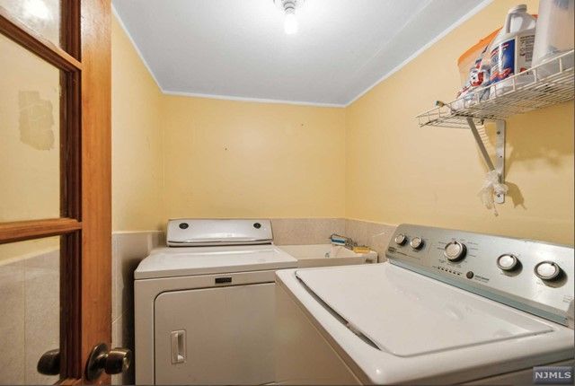 375-379 5th Avenue, Paterson, NJ 07514