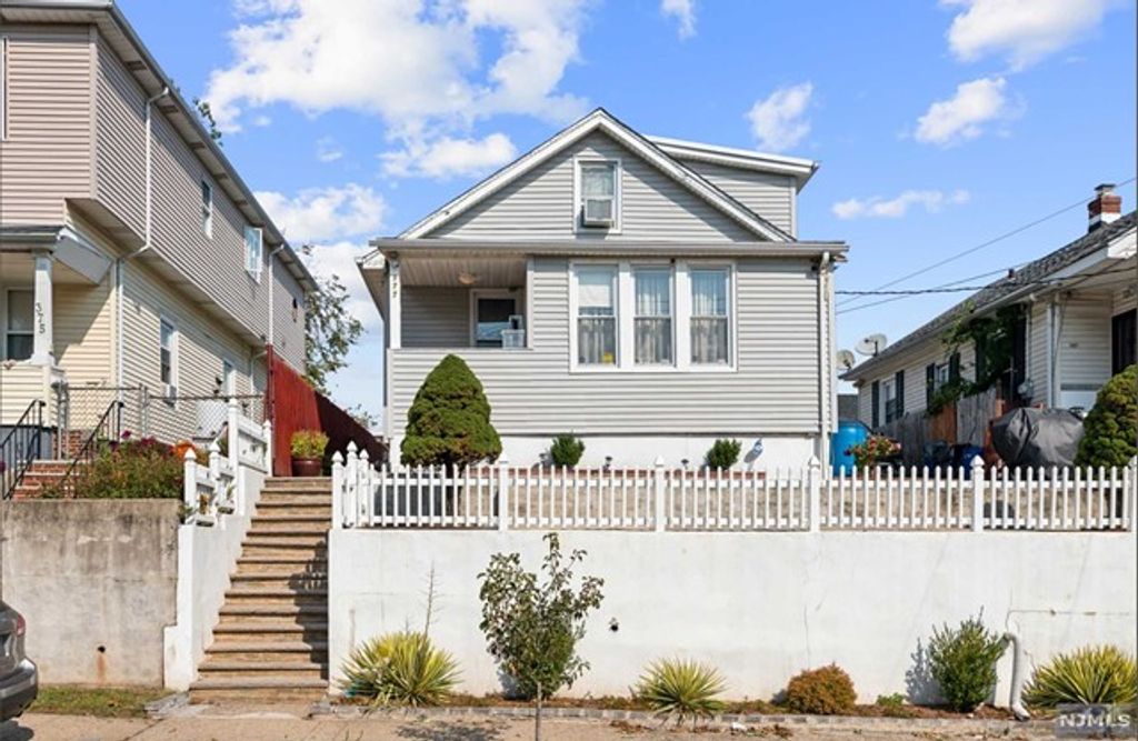 375-379 5th Avenue, Paterson, NJ 07514