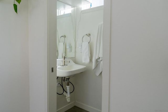 1019 30Th, San Diego, CA 92102