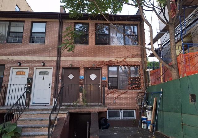 440 BLAKE Avenue, New York City, NY 11212