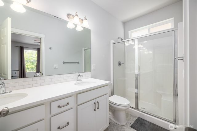 232 Sinclair Alley, Mount Vernon, WA 98274