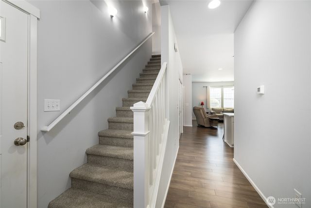 232 Sinclair Alley, Mount Vernon, WA 98274