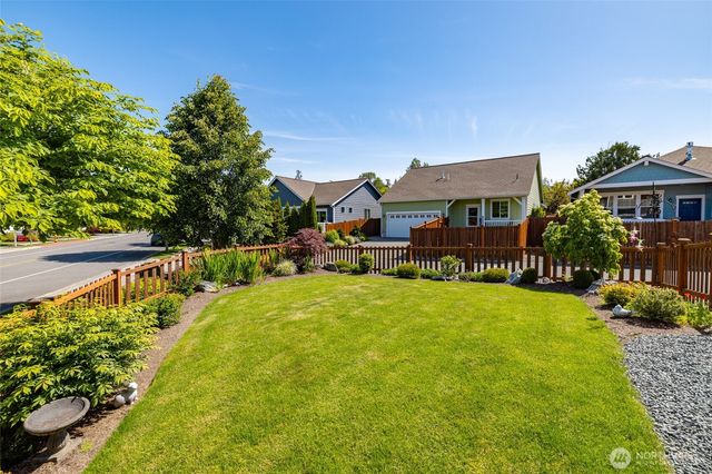 232 Sinclair Alley, Mount Vernon, WA 98274