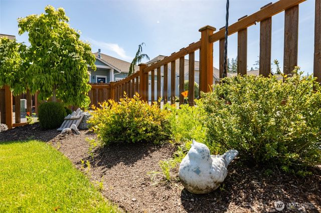 232 Sinclair Alley, Mount Vernon, WA 98274