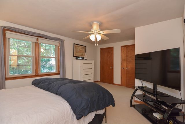 151 Mercury Ter 151, Haverhill, MA 01832