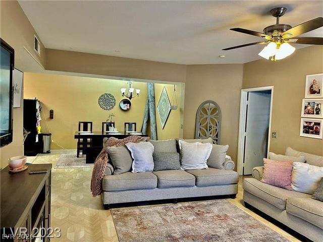 5655 East Sahara Avenue 2012, Las Vegas, NV 89142