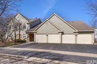 2404 Mallow Court Z1, Schaumburg, IL 60194