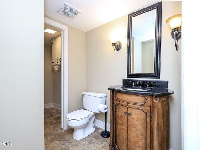 516 Blakewood Drive, Raleigh, NC 27609