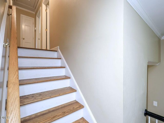 516 Blakewood Drive, Raleigh, NC 27609