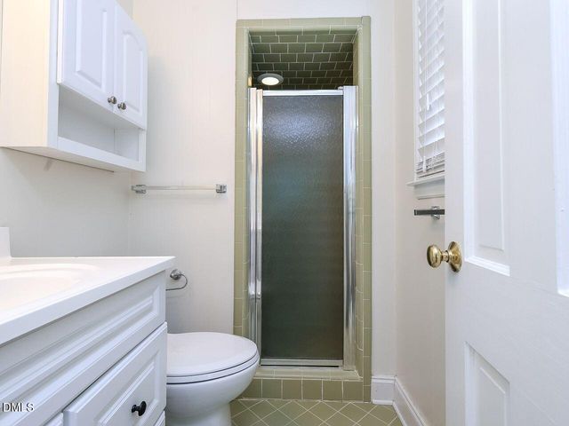 516 Blakewood Drive, Raleigh, NC 27609