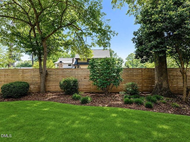 516 Blakewood Drive, Raleigh, NC 27609