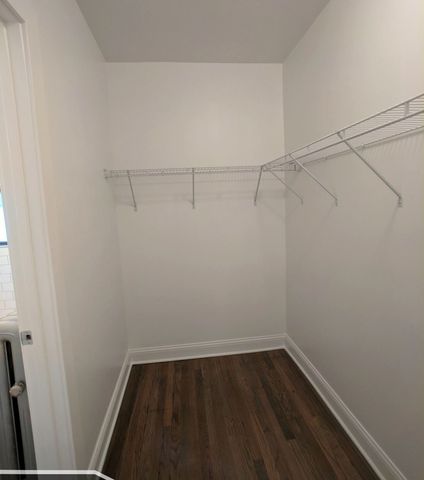 2645 N Spaulding Avenue 1E, Chicago, IL 60647