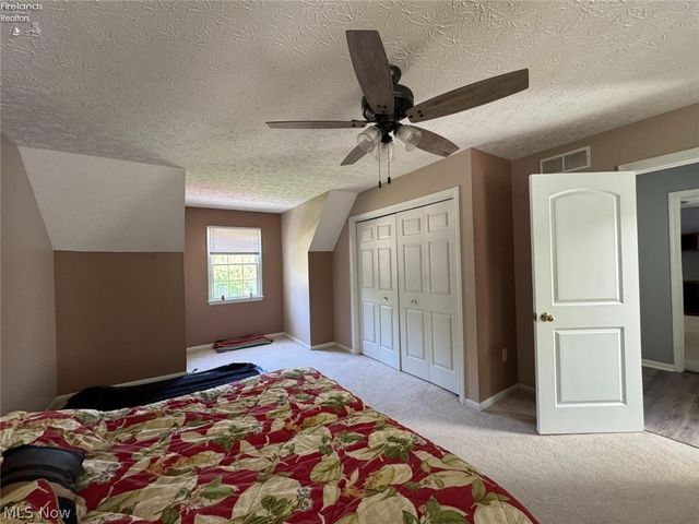 743 Dogwood Lane, Vermilion, OH 44089