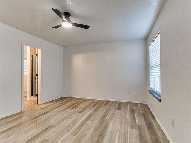 3504 Quail Run Drive, Moore, OK 73160