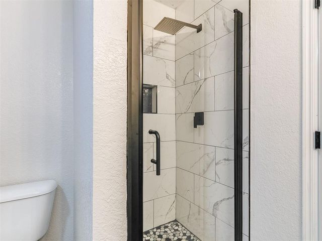 3504 Quail Run Drive, Moore, OK 73160