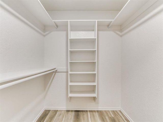 3504 Quail Run Drive, Moore, OK 73160