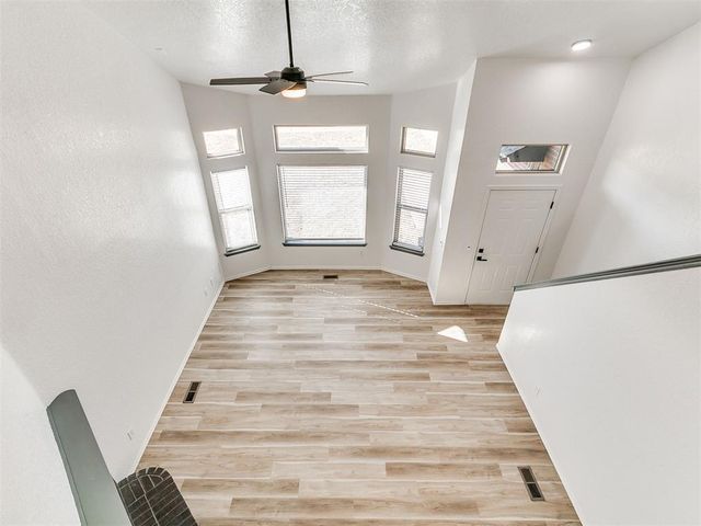 3504 Quail Run Drive, Moore, OK 73160