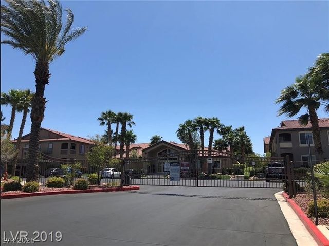 2305 HORIZON RIDGE 3923, Henderson, NV 89052