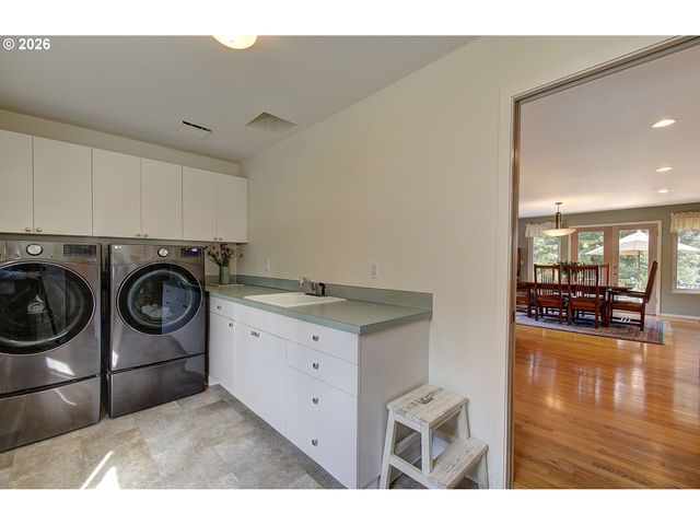 20016 Ne 164TH St, Brush Prairie, WA 98606