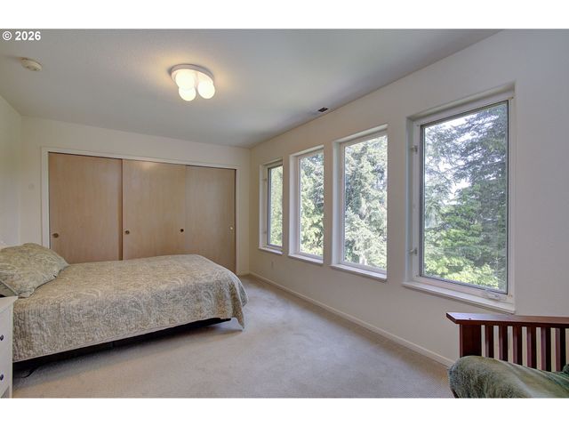 20016 Ne 164TH St, Brush Prairie, WA 98606