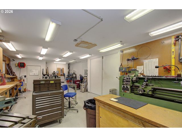 20016 Ne 164TH St, Brush Prairie, WA 98606