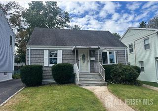 109 Highfield Road, Colonia, NJ 07067