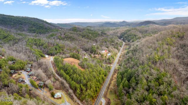 1999 E Mountain View Way, Sevierville, TN 37862