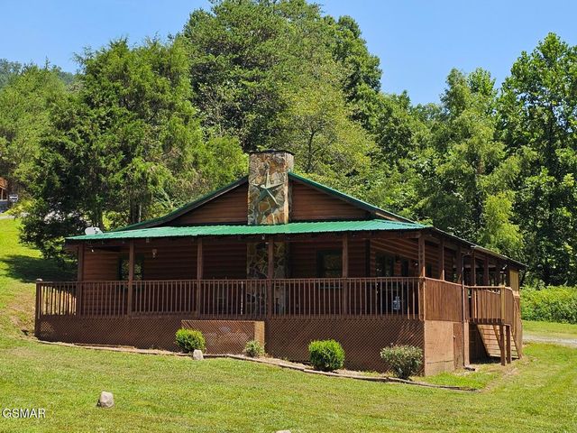 1999 E Mountain View Way, Sevierville, TN 37862