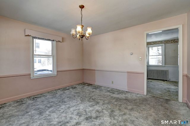 84 Hodge Avenue, Ansonia, CT 06401