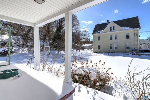 84 Hodge Avenue, Ansonia, CT 06401