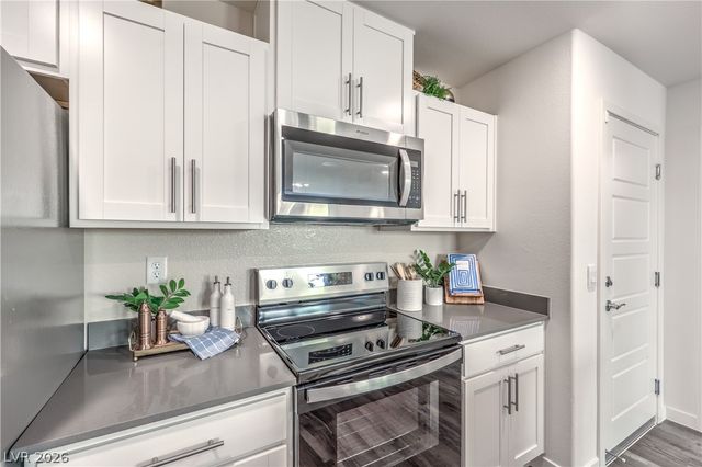 9827 Maple Pass Avenue, Las Vegas, NV 89178