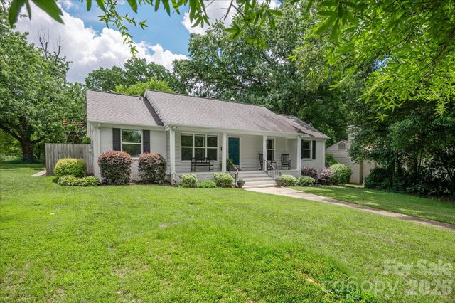 5201 Glenham Drive, Charlotte, NC 28210