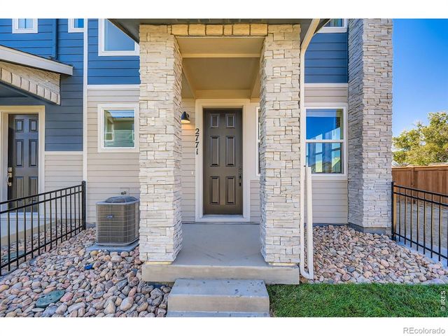 2827 Bear Springs Circle, Longmont, CO 80503
