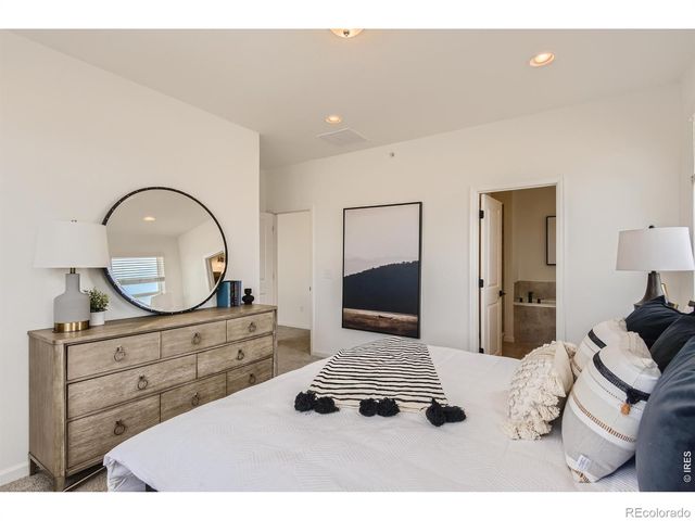 2827 Bear Springs Circle, Longmont, CO 80503