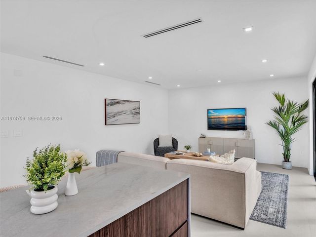 4628 SW 32ND AVE A4, Dania Beach, FL 33312