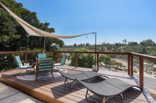 2437 Laurie, San Diego, CA 92105