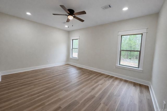 1205 E Carmichael, Cabot, AR 72023