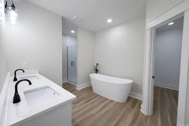 1205 E Carmichael, Cabot, AR 72023