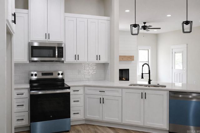 1205 E Carmichael, Cabot, AR 72023