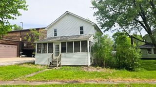 4729 Prospect Street E, Mantua, OH 44255