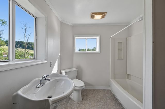 1306 LONG LANE RD, Kutztown, PA 19530