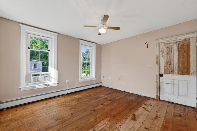 1306 LONG LANE RD, Kutztown, PA 19530
